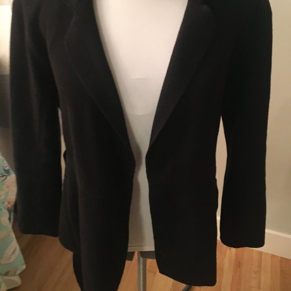 Banana Republic Belted Sweater - Picture 2 of 5